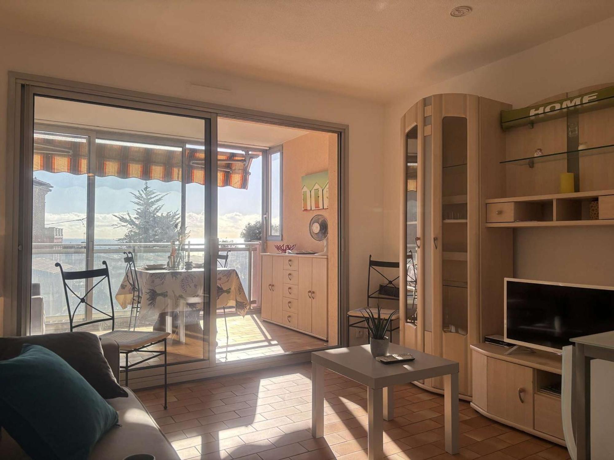 Studio Agreable Avec Loggia, Garage Et Plage A Proximite - 2 Couchages, Golfe-Juan - Fr-1-252-62 Exterior foto